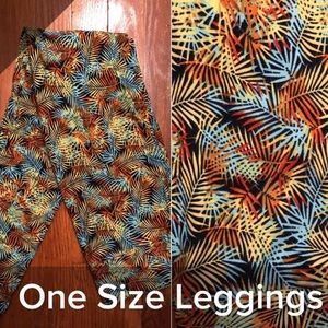 LulaRoe Leggings- One Size